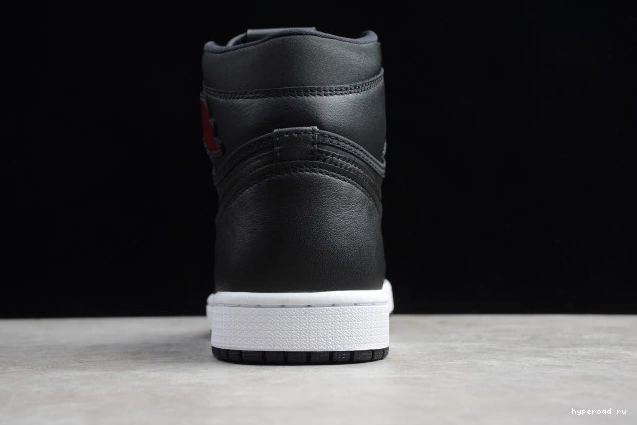 1 Black Air High OG Jordan Satin Retro 555088-060 0529